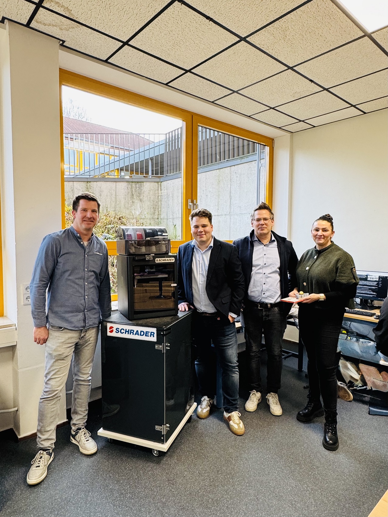 IMG 5315 schrader web